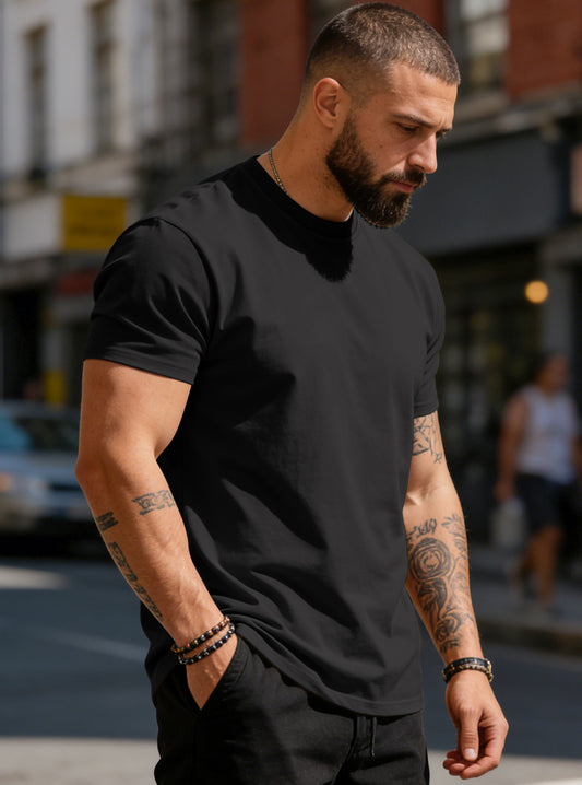 Men's solid crew neck basic tee, black, short sleeves
